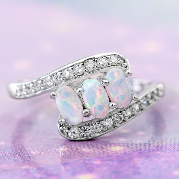 Opal Ring, size 7, 925 Sterling Silver Charmed Aroma - Picture 1 of 6